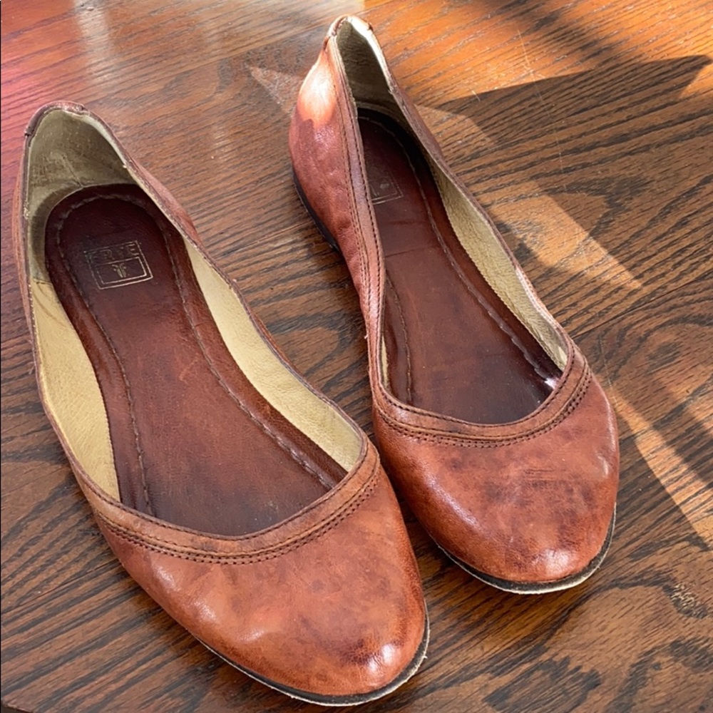 Frye Flats